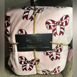 *NEW* Rachel Zoe Pink Candy Cane Ribbon Bow Plush Throw Blanket